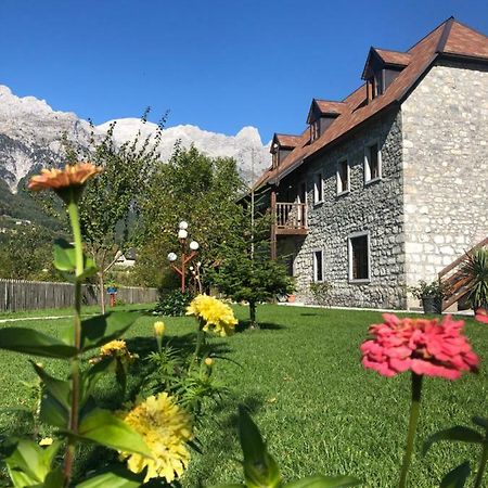 Kompleksi Zorgji Hotel Theth Buitenkant foto